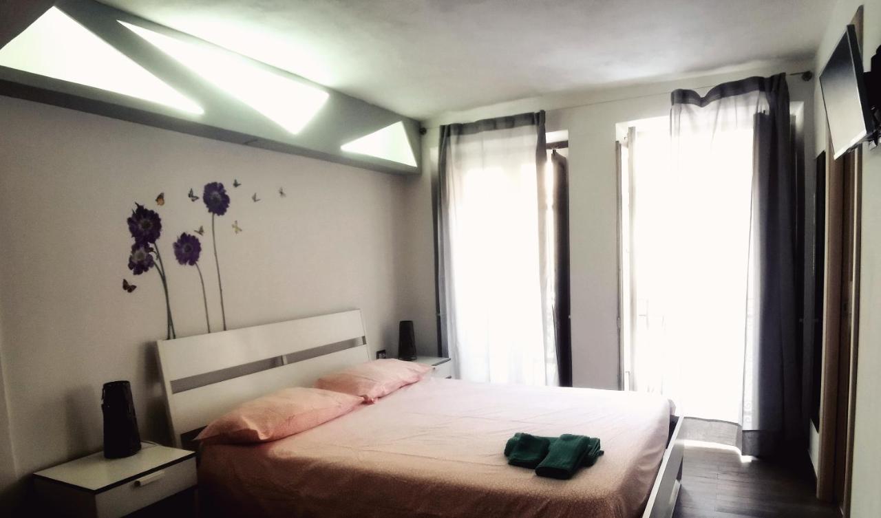 Hotel Gday à Palerme Extérieur photo